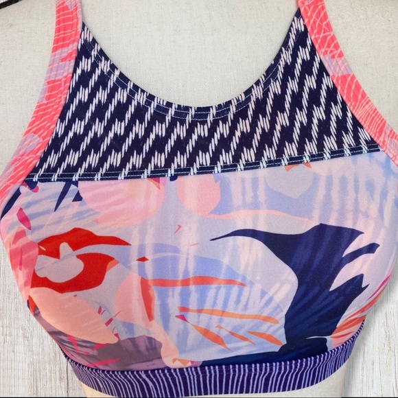Athleta Girl Pink & Purple Sports Bra Size 12/L - Picture 7 of 7
